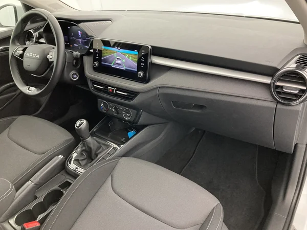 SKODA Fabia (2025) — foto 10 van 36