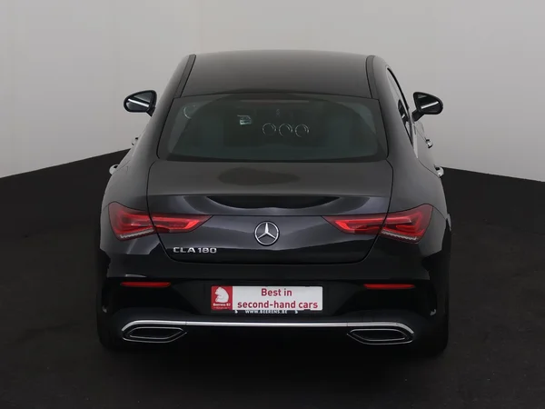 MERCEDES CLA 180 (2022) — foto 26 van 29