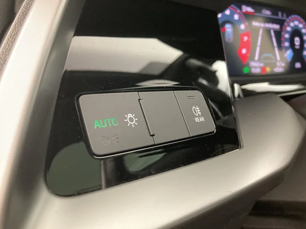 AUDI A3 Sportback (2022) — foto 13 van 36