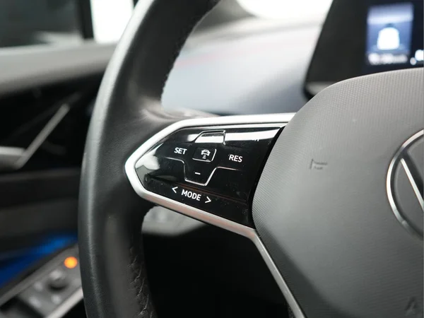 VOLKSWAGEN ID.4 (2021) — foto 31 van 49