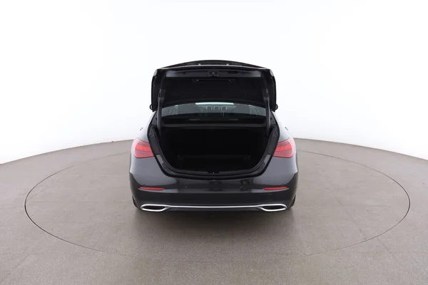 Mercedes-Benz C-Klasse (2024) — foto 7 van 16