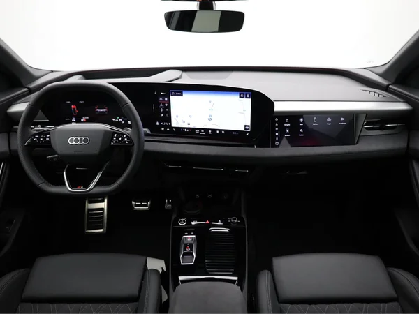 AUDI Q6 Sportback e-tron (2025) — foto 27 van 28