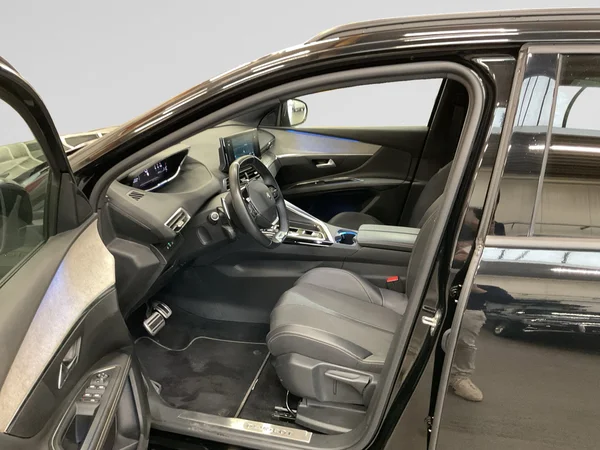 PEUGEOT 5008 (2024) — foto 10 van 23