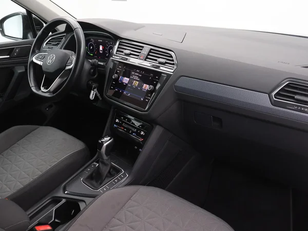 VOLKSWAGEN Tiguan eHybrid (PHEV) (2022) — foto 27 van 27