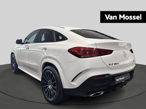 Mercedes-Benz GLE (2022) — foto 19 van 23