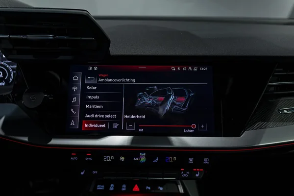 Audi RS3 (2022) — foto 46 van 52