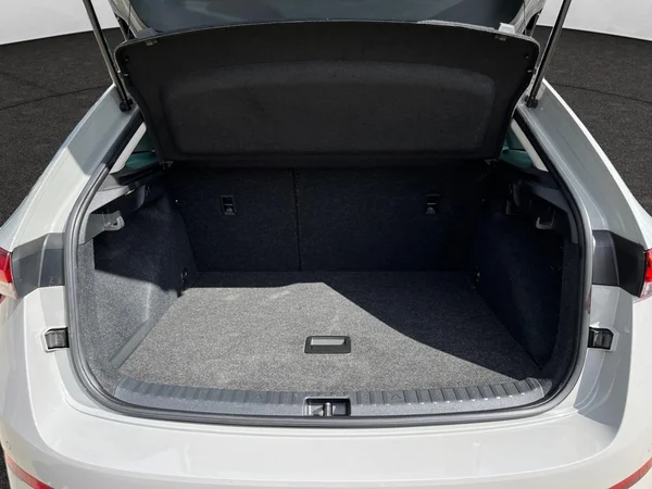 SKODA Scala (2022) — foto 19 van 21