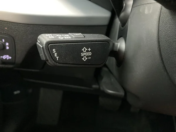 AUDI Q2 (2019) — foto 13 van 36