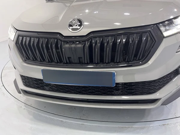 Skoda Karoq (2022) — foto 31 van 49