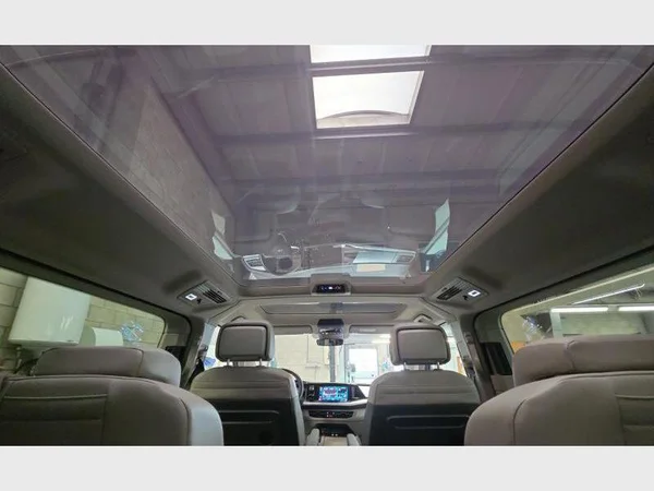 Volkswagen Multivan T7 Long (2025) — foto 29 van 37