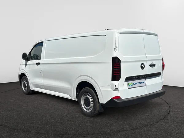 VOLKSWAGEN Transporter T7 28 Fou Lwb (2025) — foto 18 van 24