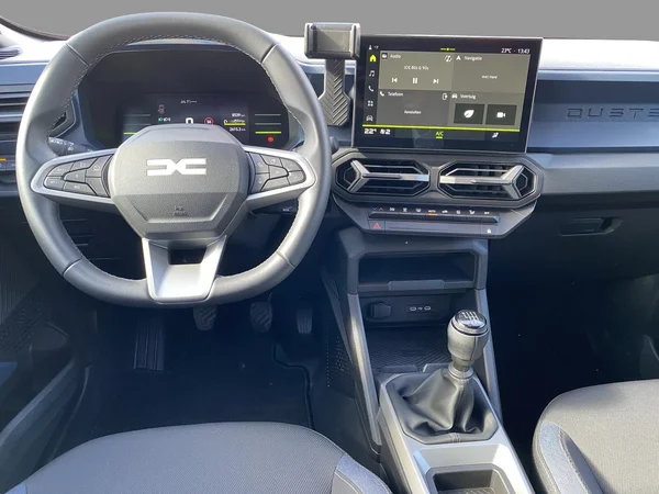 Dacia Duster (2024) — foto 3 van 22