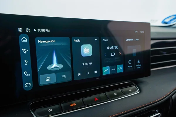 MG HS PHEV (2025) — foto 18 van 38