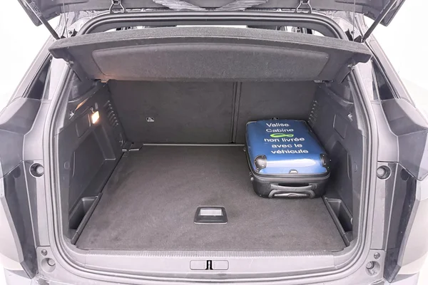 Peugeot 3008 (2023) — foto 2 van 24
