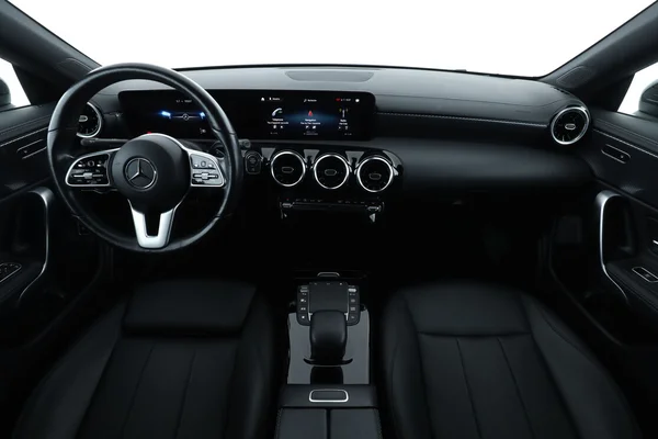 Mercedes-Benz CLA-Klasse (2022) — foto 3 van 16