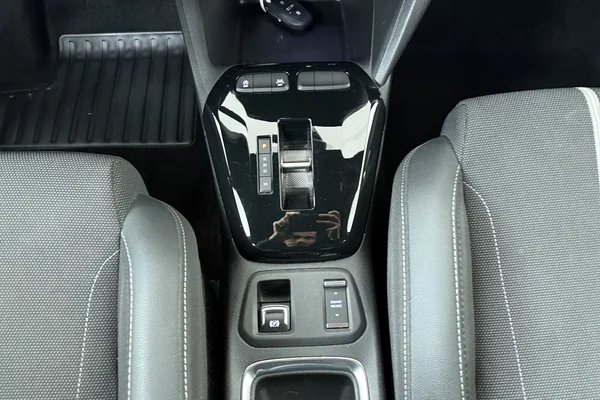 Opel Corsa (2023) — foto 4 van 19