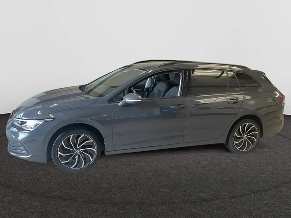 VOLKSWAGEN Golf VIII SW (2022) — foto 12 van 21