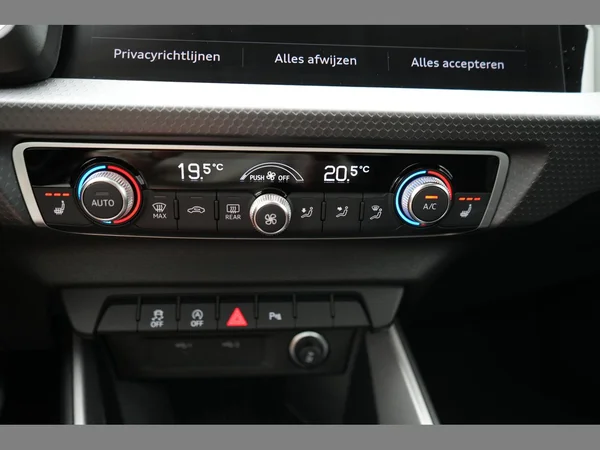 AUDI A1 Allstreet (2025) — foto 11 van 25