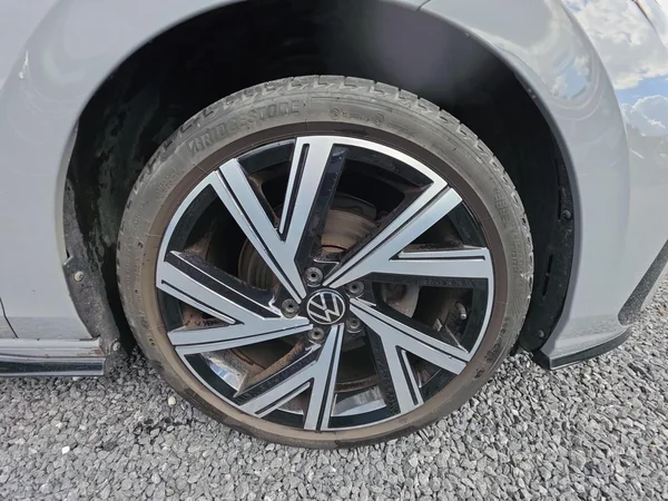 VOLKSWAGEN Golf VIII SW (2022) — foto 17 van 24