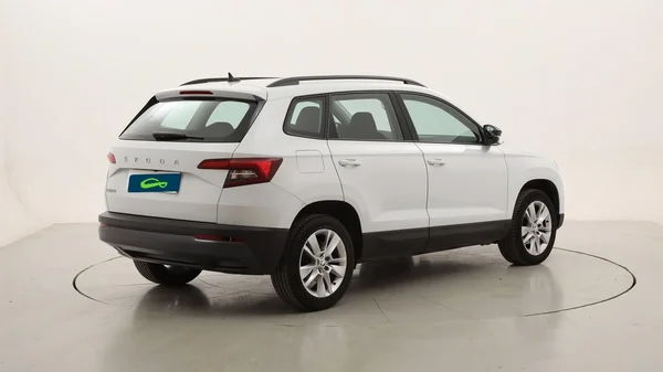 Skoda Karoq (2021) — foto 36 van 40