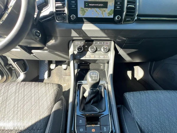 SKODA Karoq (2022) — foto 24 van 24