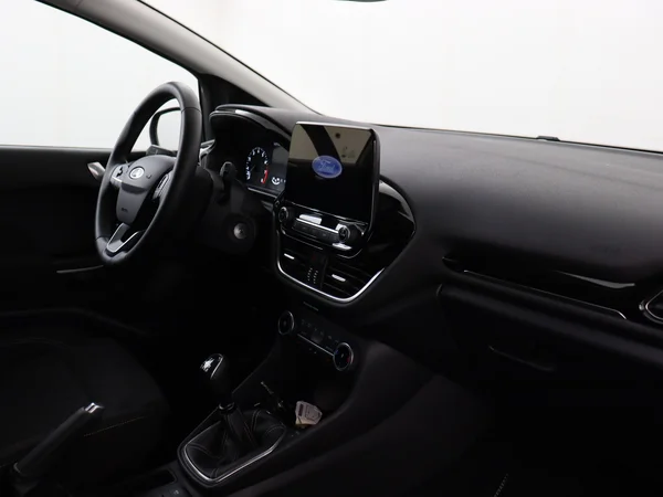 FORD Fiesta (2024) — foto 3 van 27