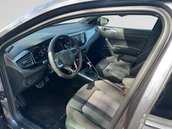VOLKSWAGEN Polo GTI (2024) — foto 22 van 24