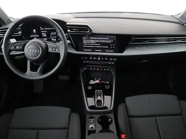 AUDI A3 Sportback (2025) — foto 13 van 18