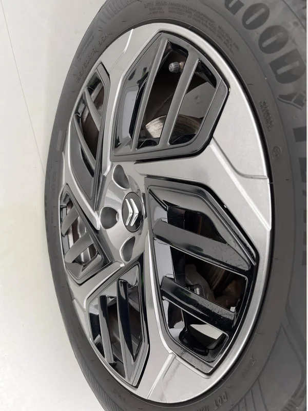Citroen C4 (2024) — foto 65 van 86