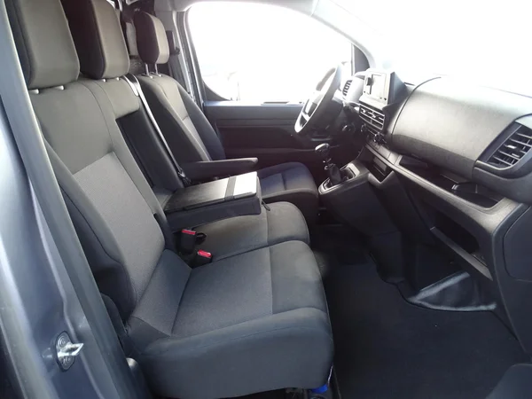 Opel Vivaro (2025) — foto 6 van 25