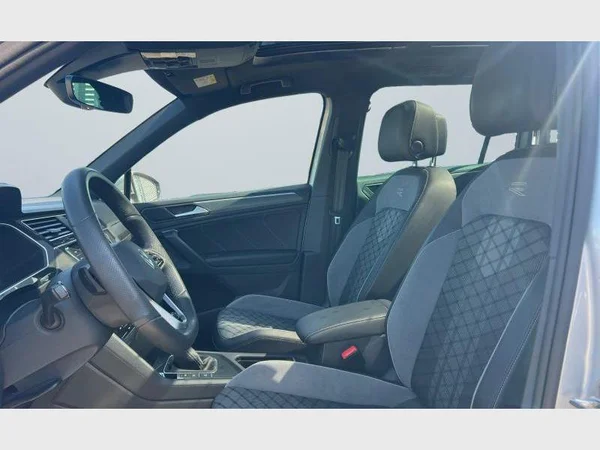 Volkswagen Tiguan (2023) — foto 5 van 21