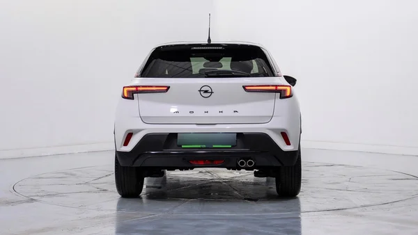 Opel Mokka (2022) — foto 34 van 46