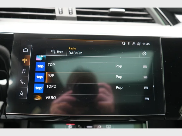 AUDI Q8 e-tron (2025) — foto 25 van 34
