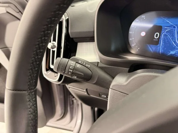 Volvo XC40 — foto 11 van 22