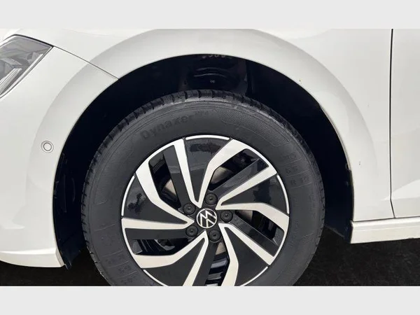 Volkswagen Polo (2023) — foto 27 van 28