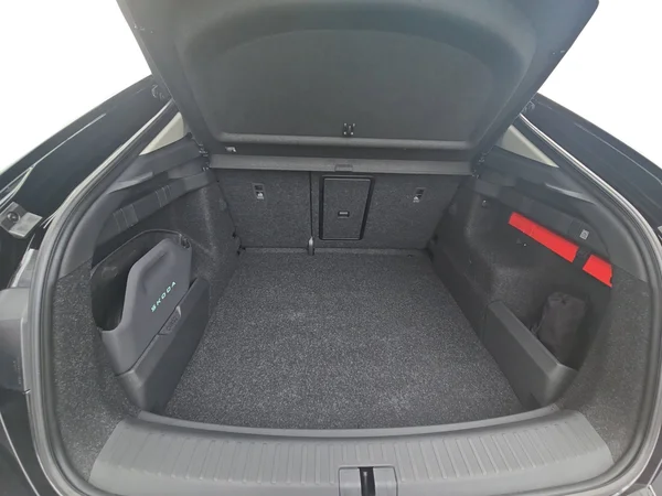 SKODA (2025) — foto 10 van 24