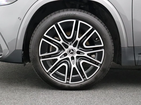 Mercedes-Benz GLA (2025) — foto 33 van 35
