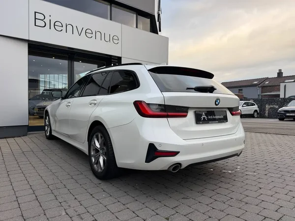 Bmw 318 (2021) — foto 22 van 26