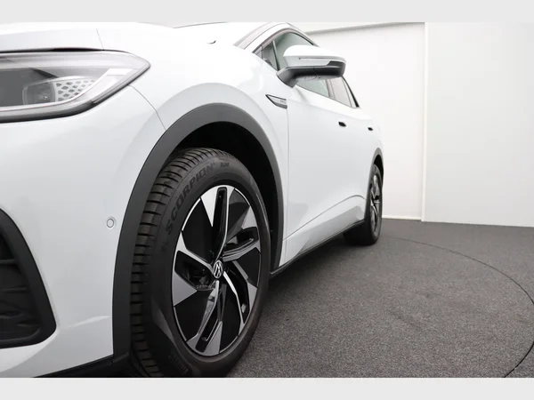 VOLKSWAGEN ID.5 (2023) — foto 32 van 37
