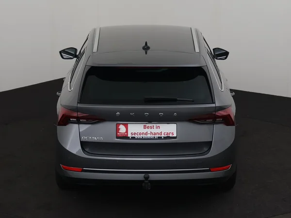 SKODA Octavia (2024) — foto 28 van 31
