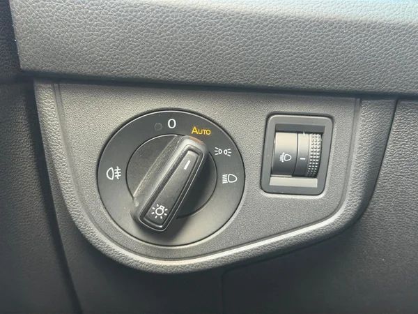 VOLKSWAGEN Taigo (2025) — foto 4 van 19