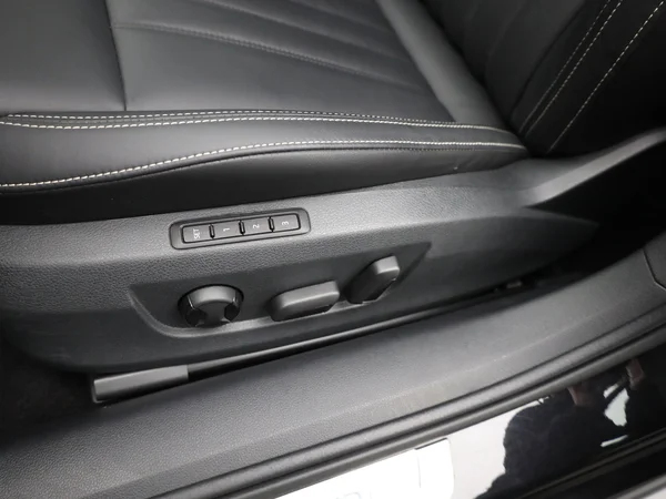 SKODA Superb Combi (2024) — foto 7 van 21