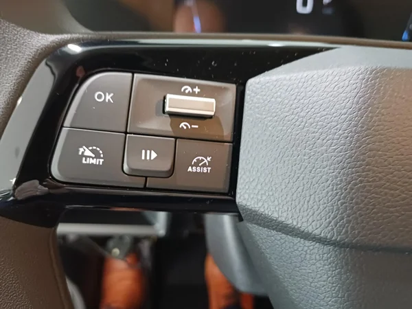 Peugeot Expert (2026) — foto 11 van 28
