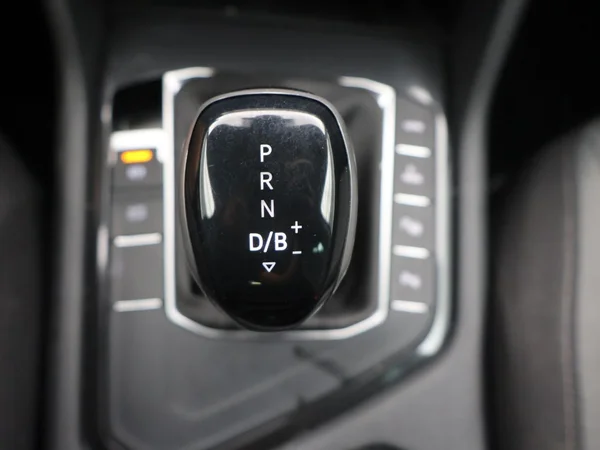 VOLKSWAGEN Tiguan eHybrid (PHEV) (2022) — foto 25 van 27