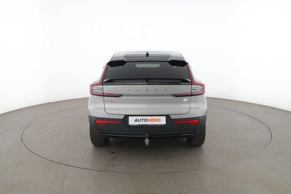 Volvo C40 (2022) — foto 11 van 16