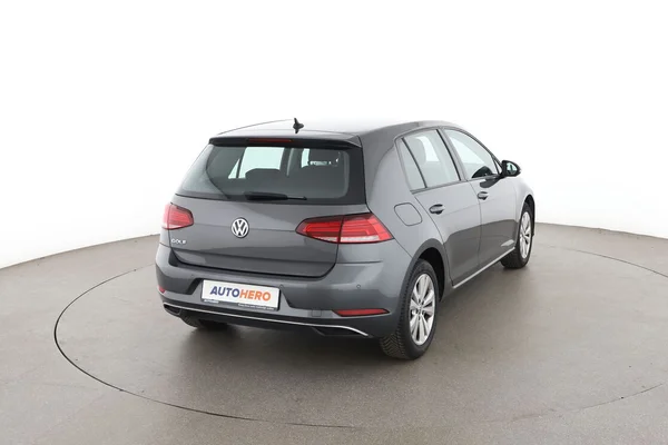Volkswagen Golf Vii (2019) — foto 12 van 16