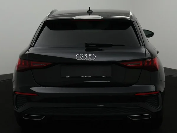 AUDI A3 Sportback (2021) — foto 2 van 28