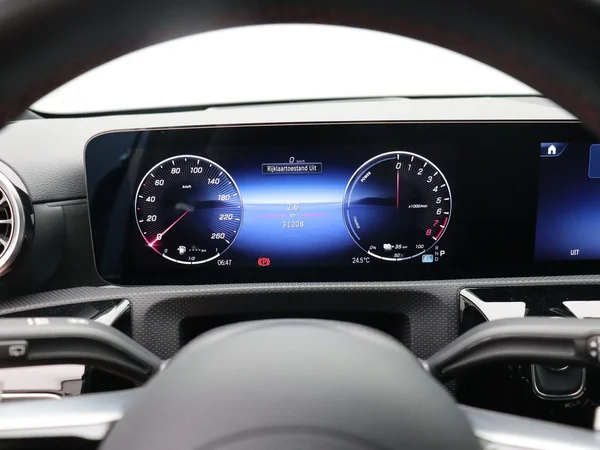 Mercedes-Benz A-Klasse (2025) — foto 4 van 27