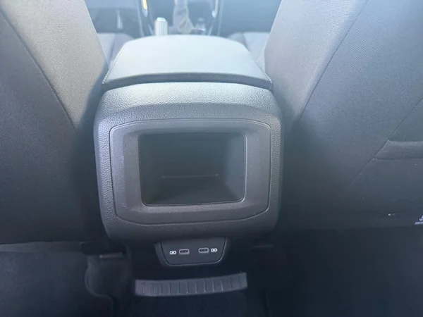 VOLKSWAGEN T-Cross (2025) — foto 3 van 20