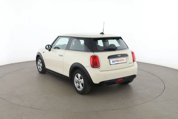 MINI Mini (2018) — foto 10 van 16